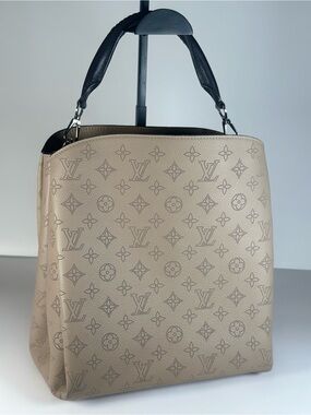 Authentic Louis Vuitton Mahina Babylone PM Bucket Bag